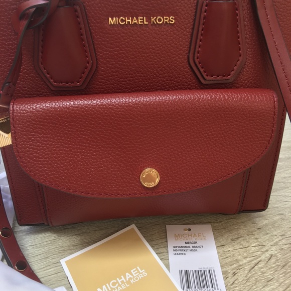 🦚100% Authentic New Michael Kors HandBag Maroon - Picture 2 of 7